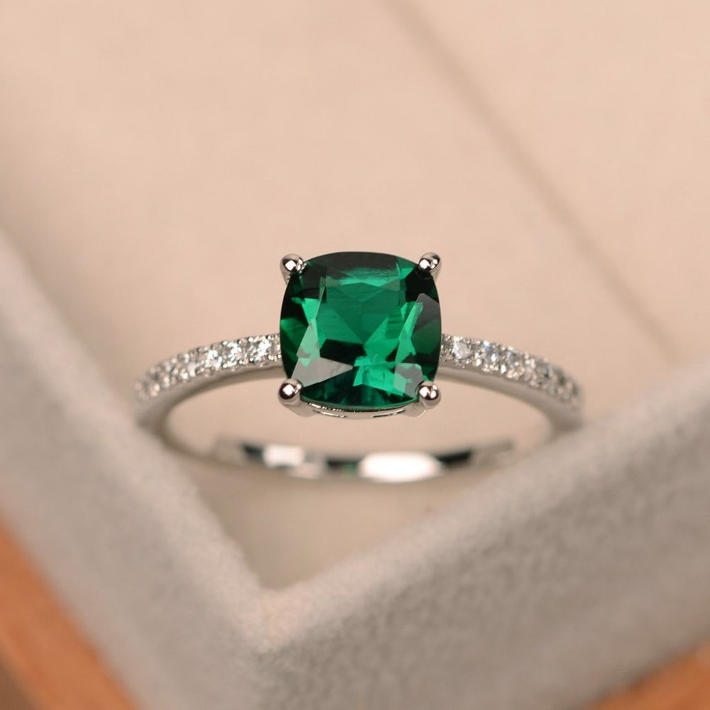 Sterling Silver Emerald Diamond Cushion Cut Ring